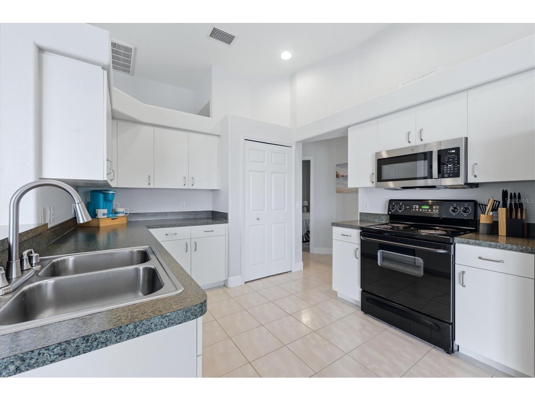 206 Mariner Lane Rotonda West FL 33947 D6147514 image11