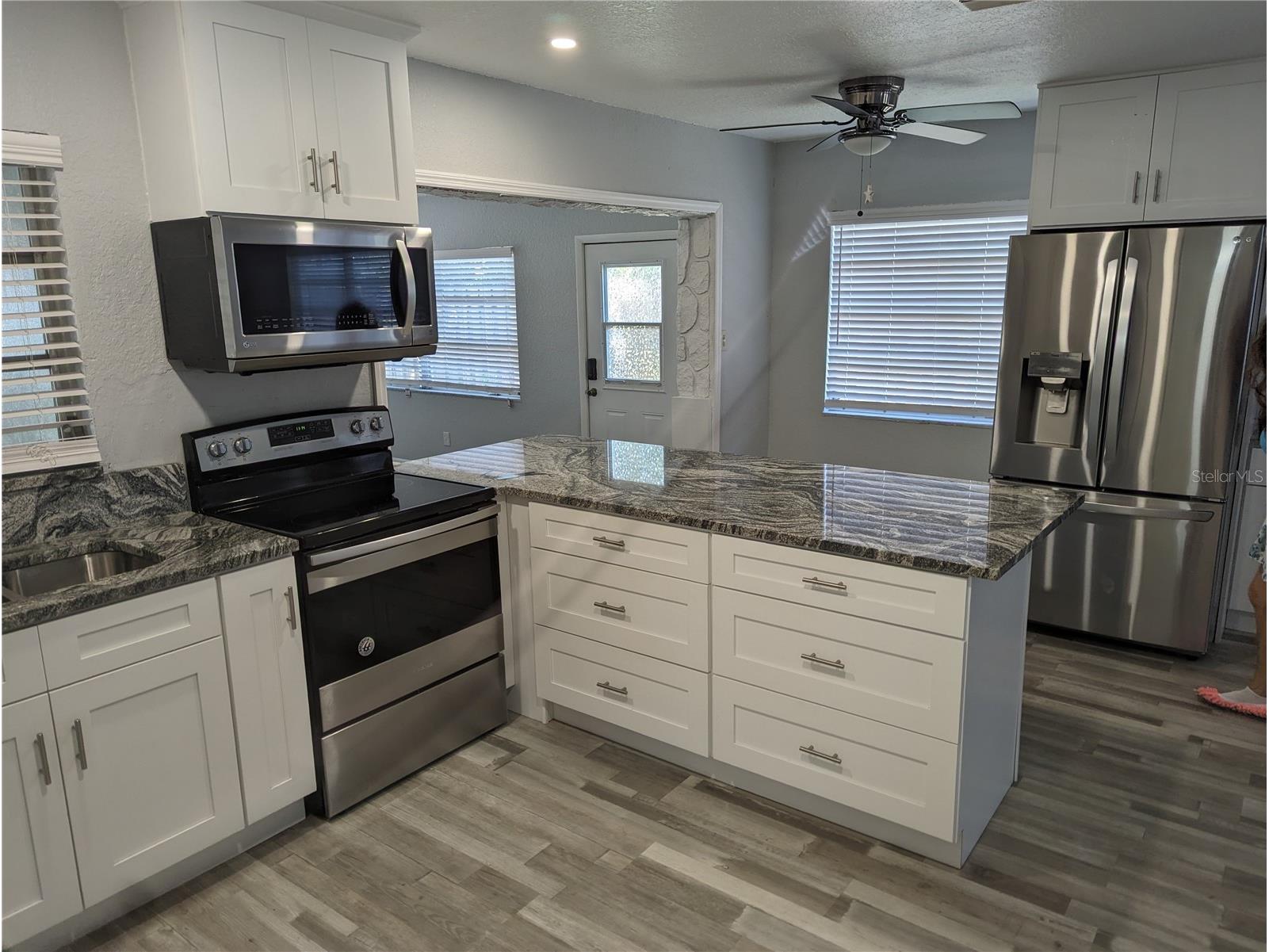 206 N Gunlock Avenue Tampa FL 33609 TB8512474 image15