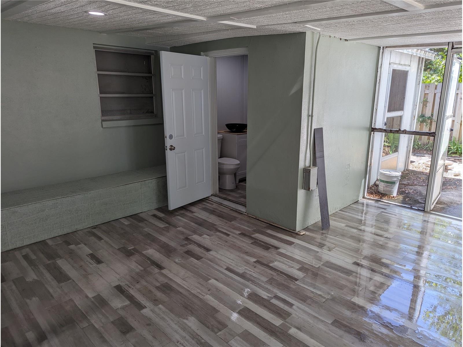 206 N Gunlock Avenue Tampa FL 33609 TB8512474 image17