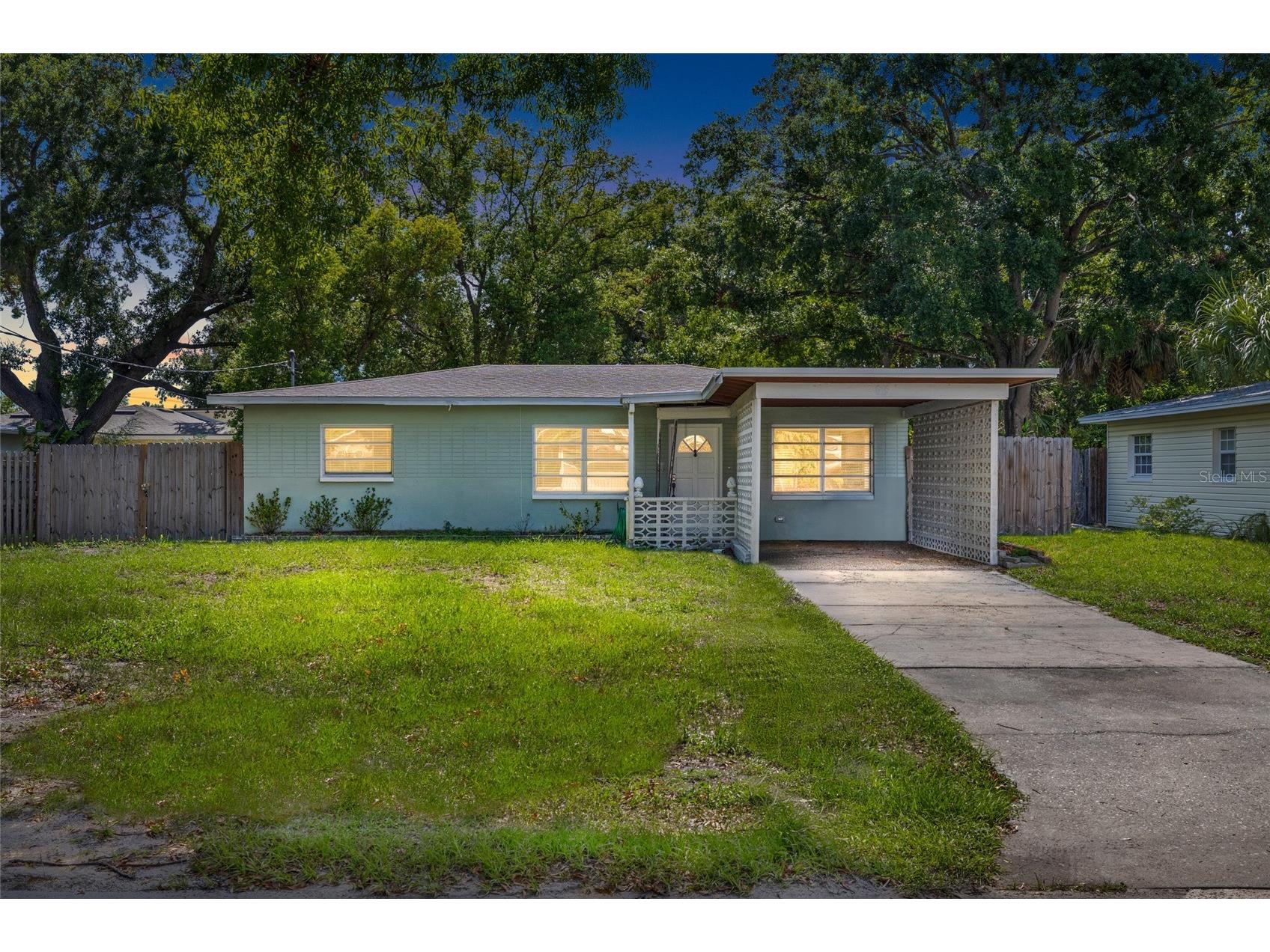 206 N Gunlock Avenue Tampa FL 33609 TB8532085 image1