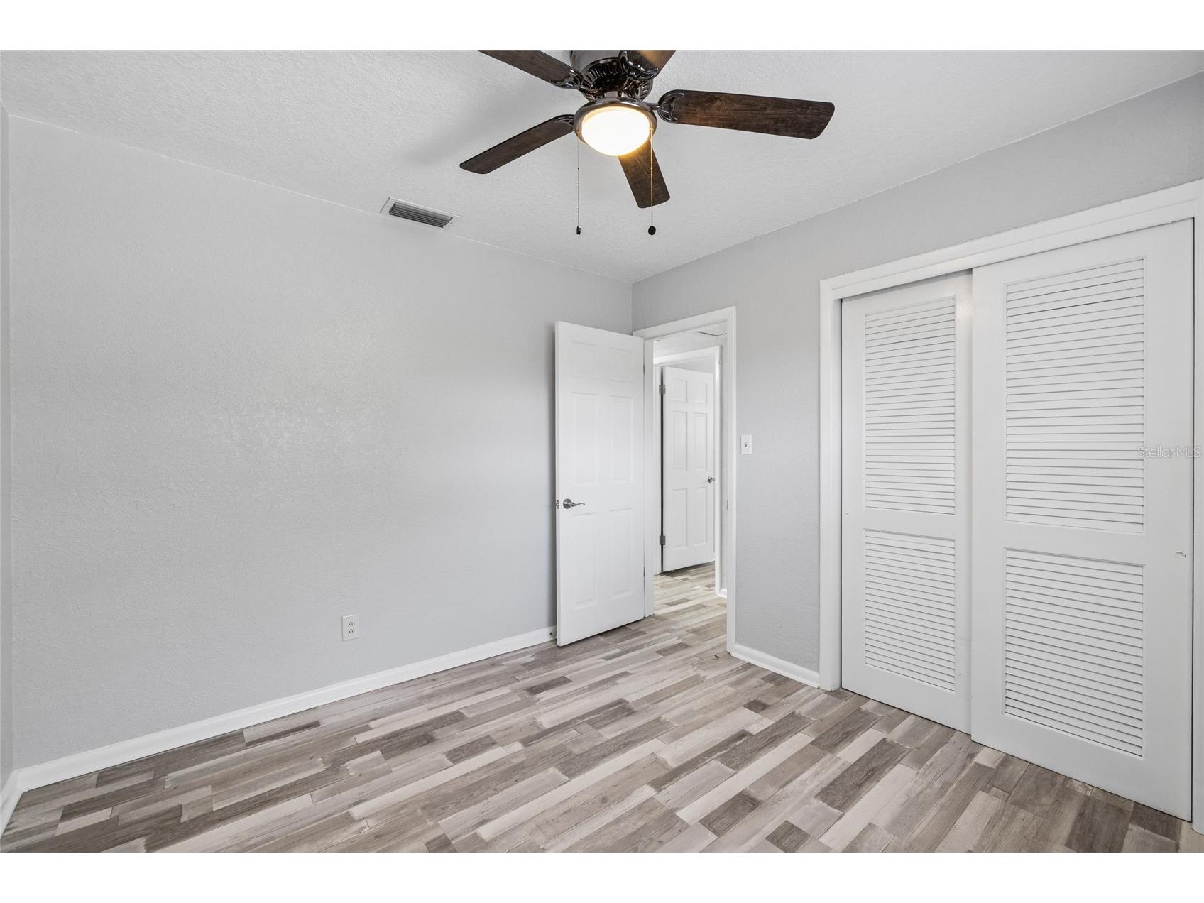 206 N Gunlock Avenue Tampa FL 33609 TB8532085 image23