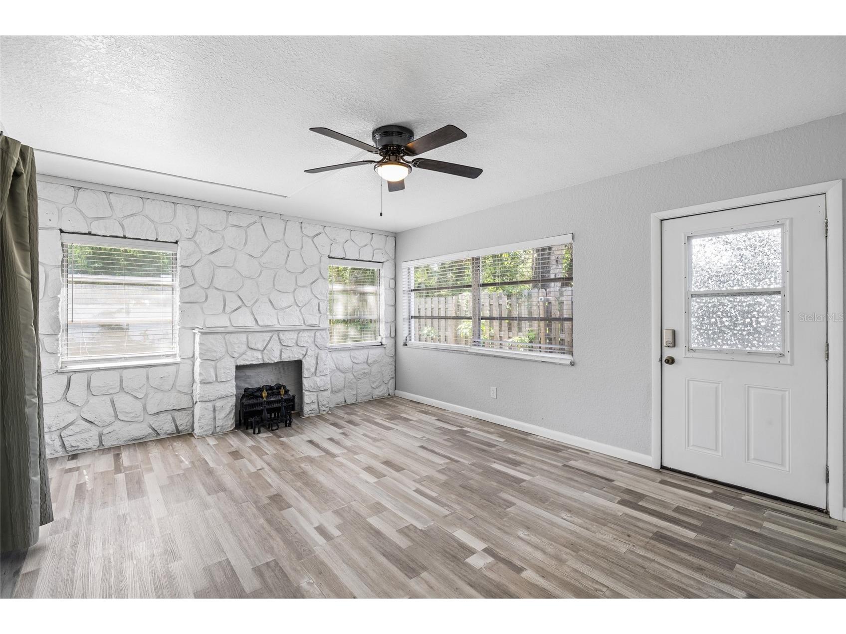 206 N Gunlock Avenue Tampa FL 33609 TB8532085 image25