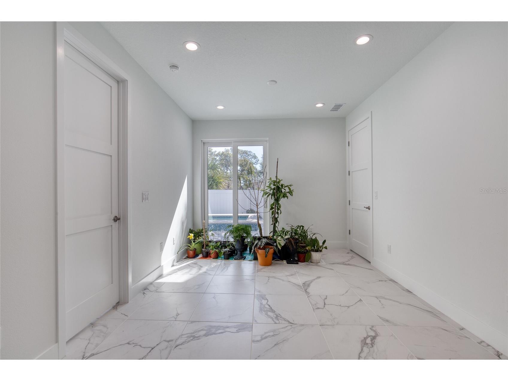 206 N Halifax Avenue Daytona Beach FL 32118 V4948123 image15