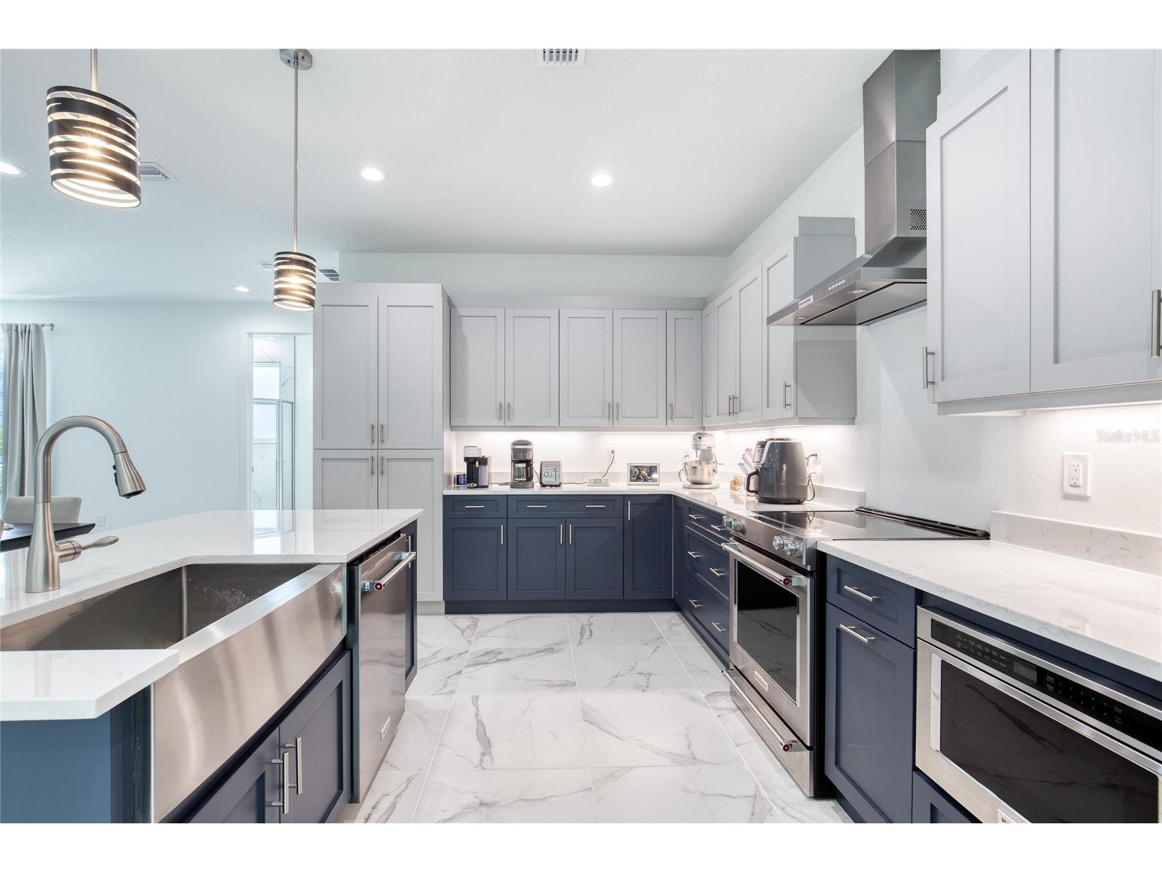 206 N Halifax Avenue Daytona Beach FL 32118 V4948123 image25