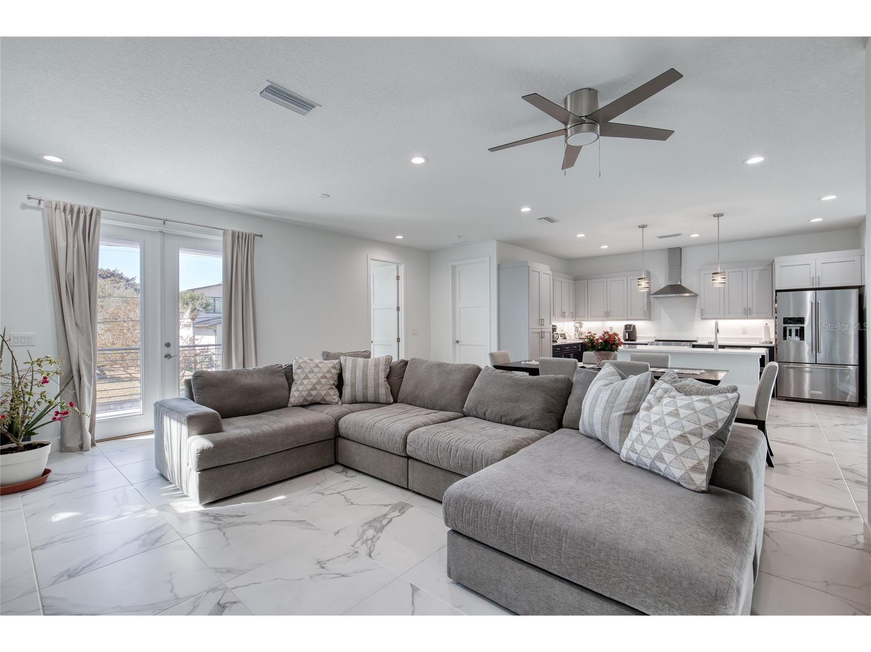 206 N Halifax Avenue Daytona Beach FL 32118 V4948123 image33