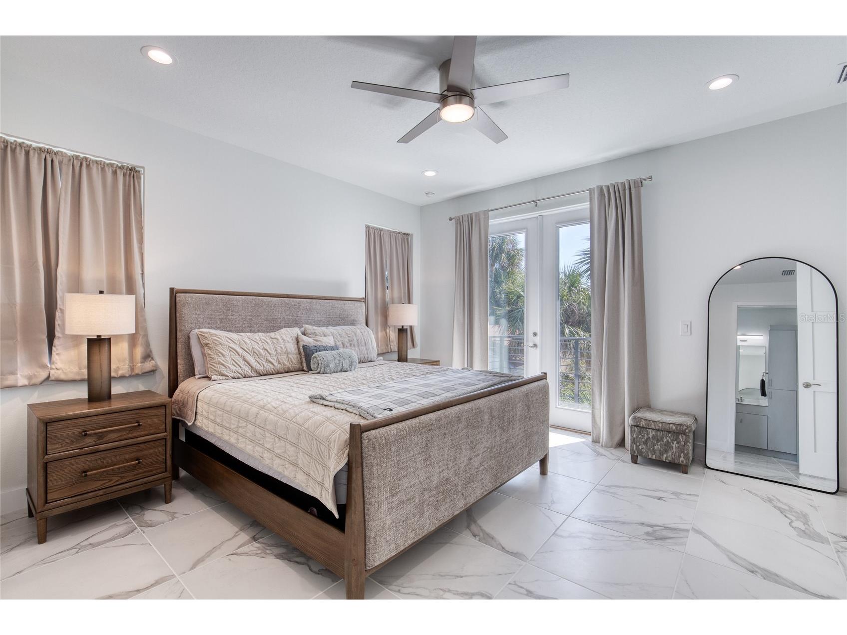206 N Halifax Avenue Daytona Beach FL 32118 V4948123 image45