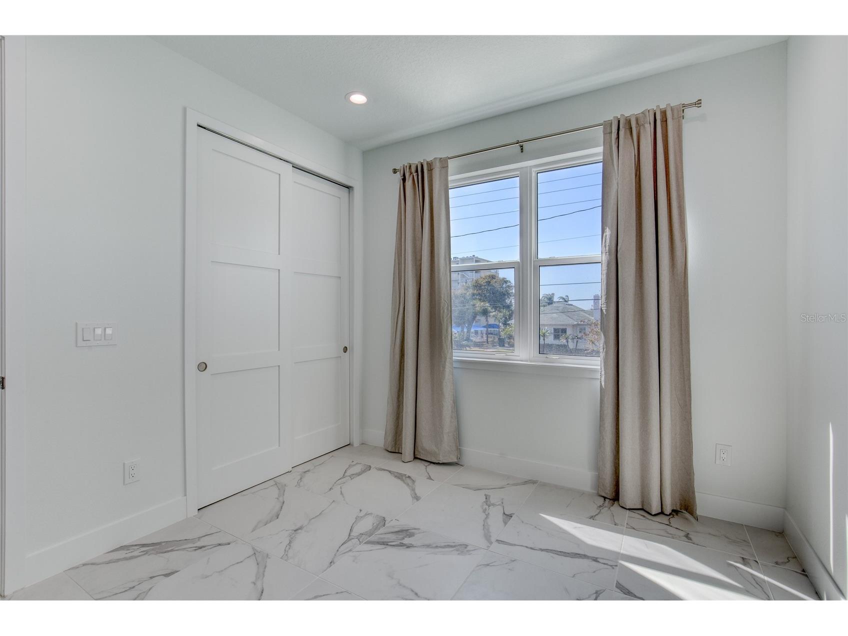 206 N Halifax Avenue Daytona Beach FL 32118 V4948123 image60