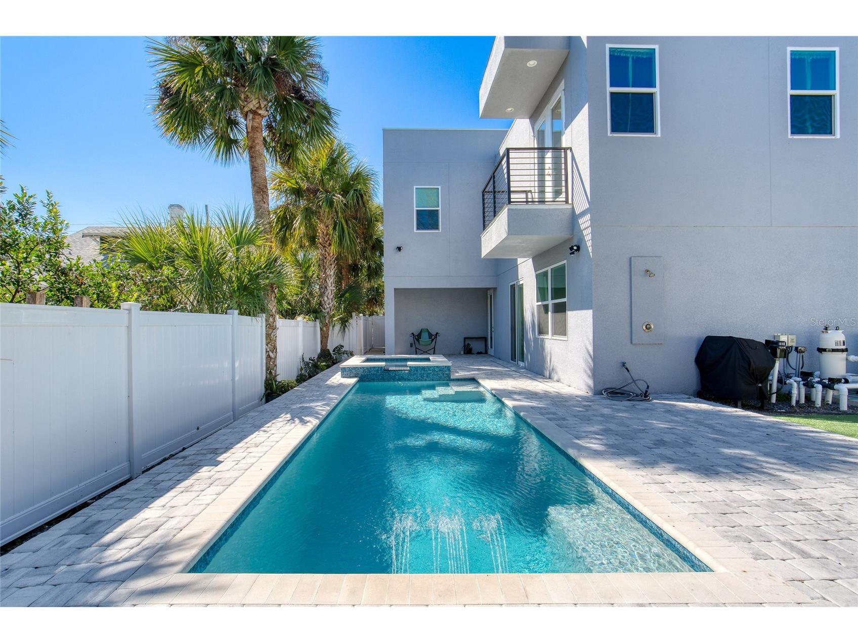 206 N Halifax Avenue Daytona Beach FL 32118 V4948123 image68
