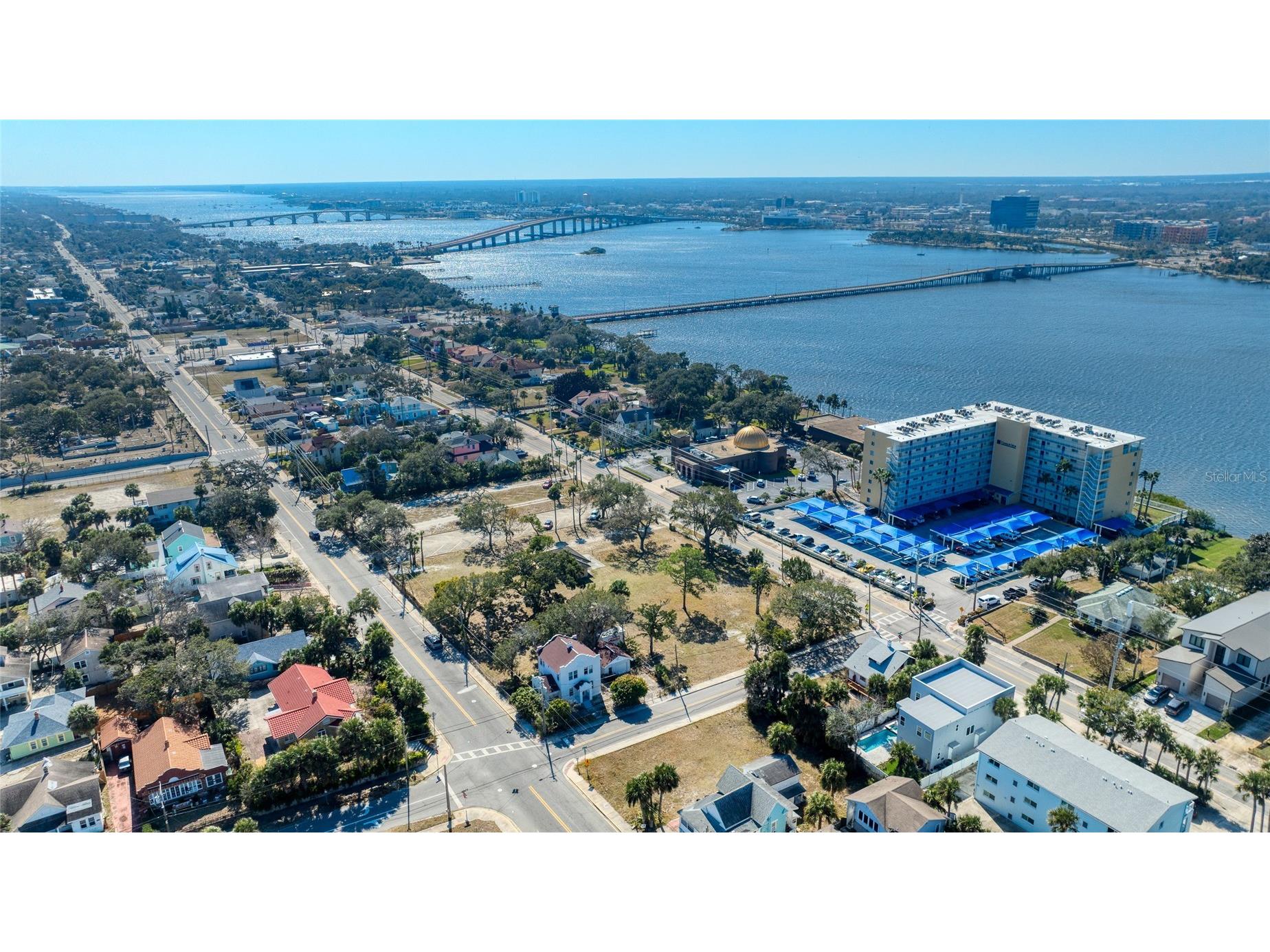 206 N Halifax Avenue Daytona Beach FL 32118 V4948123 image92