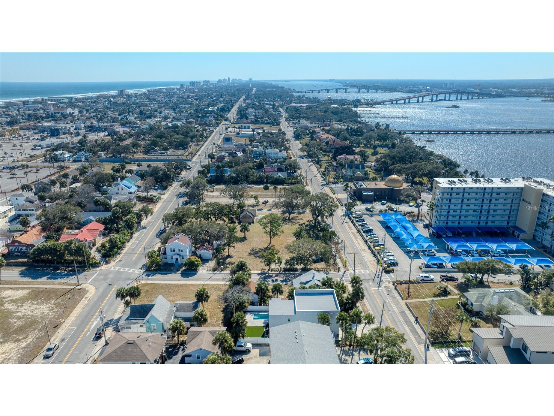 206 N Halifax Avenue Daytona Beach FL 32118 V4948123 image94