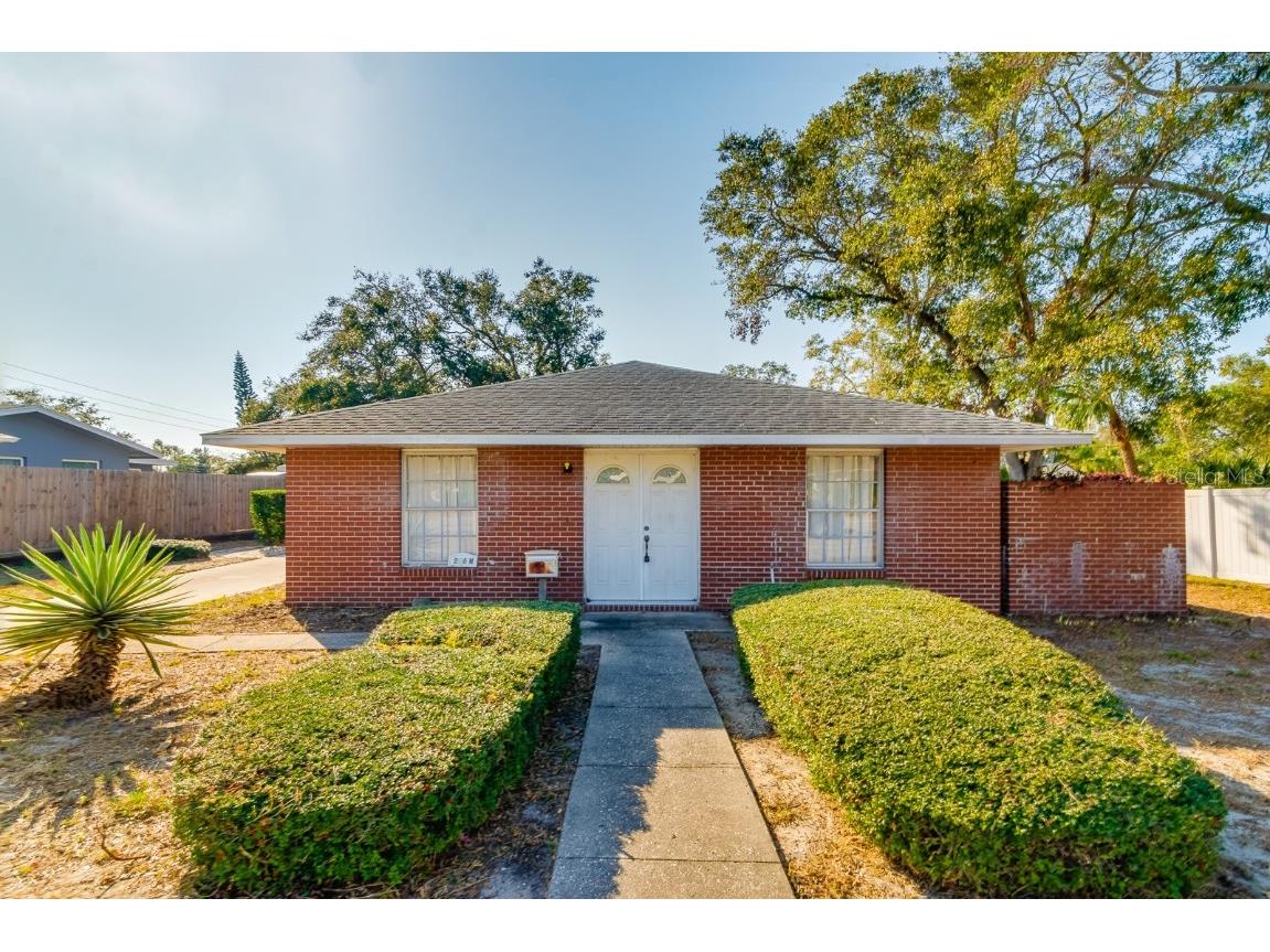 206 N Highland Avenue Clearwater FL 33755 TB8346406 image1