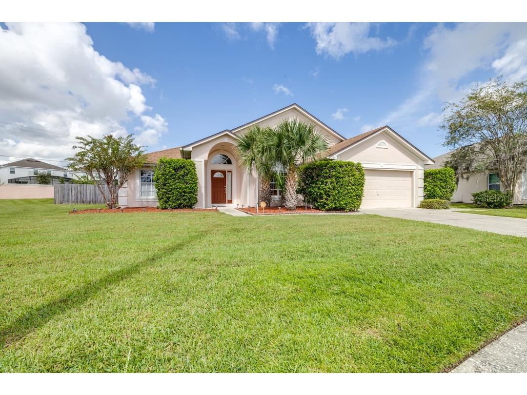 206 Old Mill Circle Kissimmee FL 34746 L4939934 image1