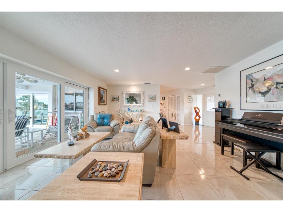 206 Poinciana Lane Largo FL 33770 TB8450728 image10