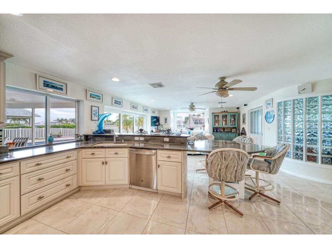 206 Poinciana Lane Largo FL 33770 TB8450728 image14