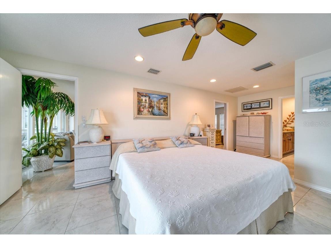 206 Poinciana Lane Largo FL 33770 TB8450728 image24