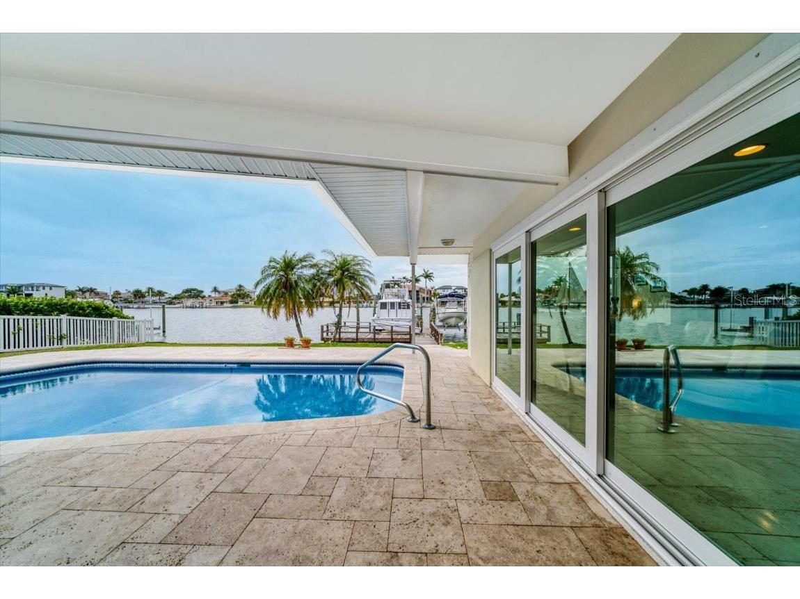 206 Poinciana Lane Largo FL 33770 TB8450728 image37