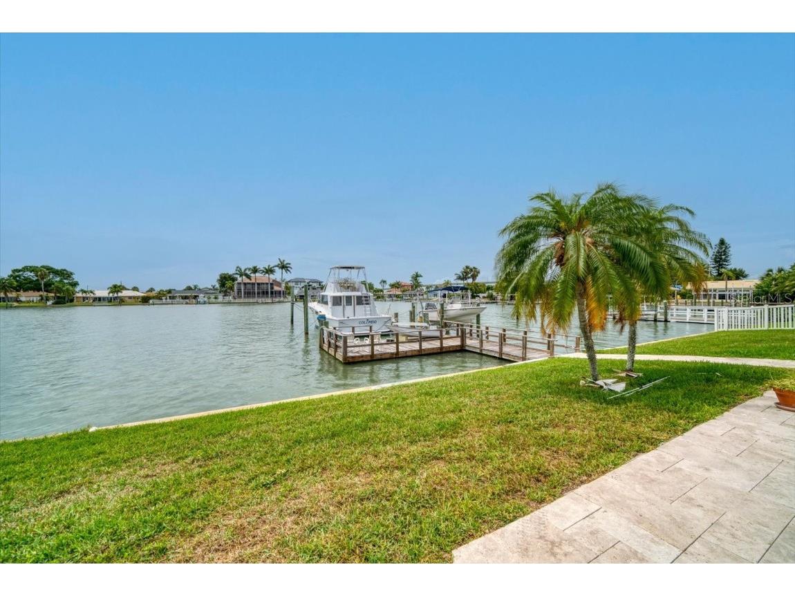 206 Poinciana Lane Largo FL 33770 TB8450728 image42