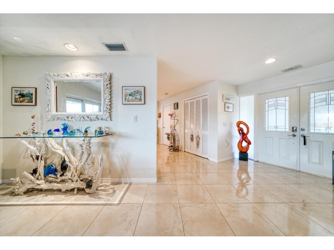 206 Poinciana Lane Largo FL 33770 TB8450728 image6