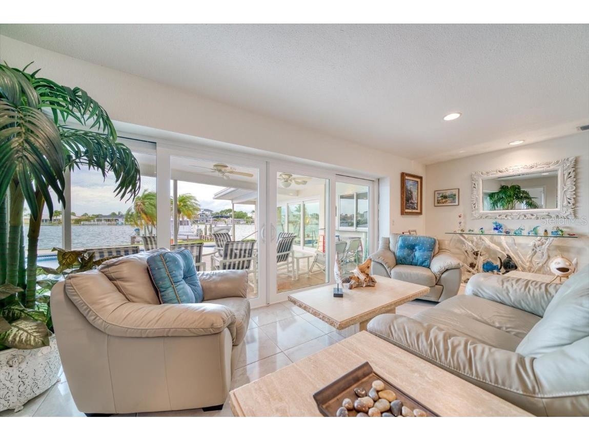 206 Poinciana Lane Largo FL 33770 TB8450728 image9