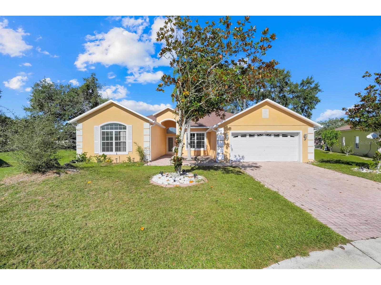 206 Redwood Bark Trail Kissimmee FL 34758 O6356521 image1