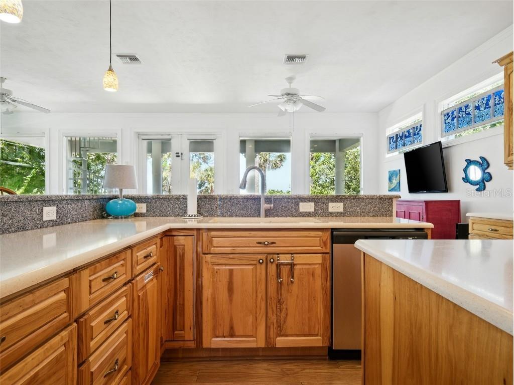 206 S Riverside Drive Edgewater FL 32132 - INDIAN RIVER INTRACOASTAL NS1085196 image20