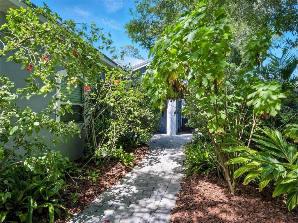 206 S Riverside Drive Edgewater FL 32132 - INDIAN RIVER INTRACOASTAL NS1085196 image46