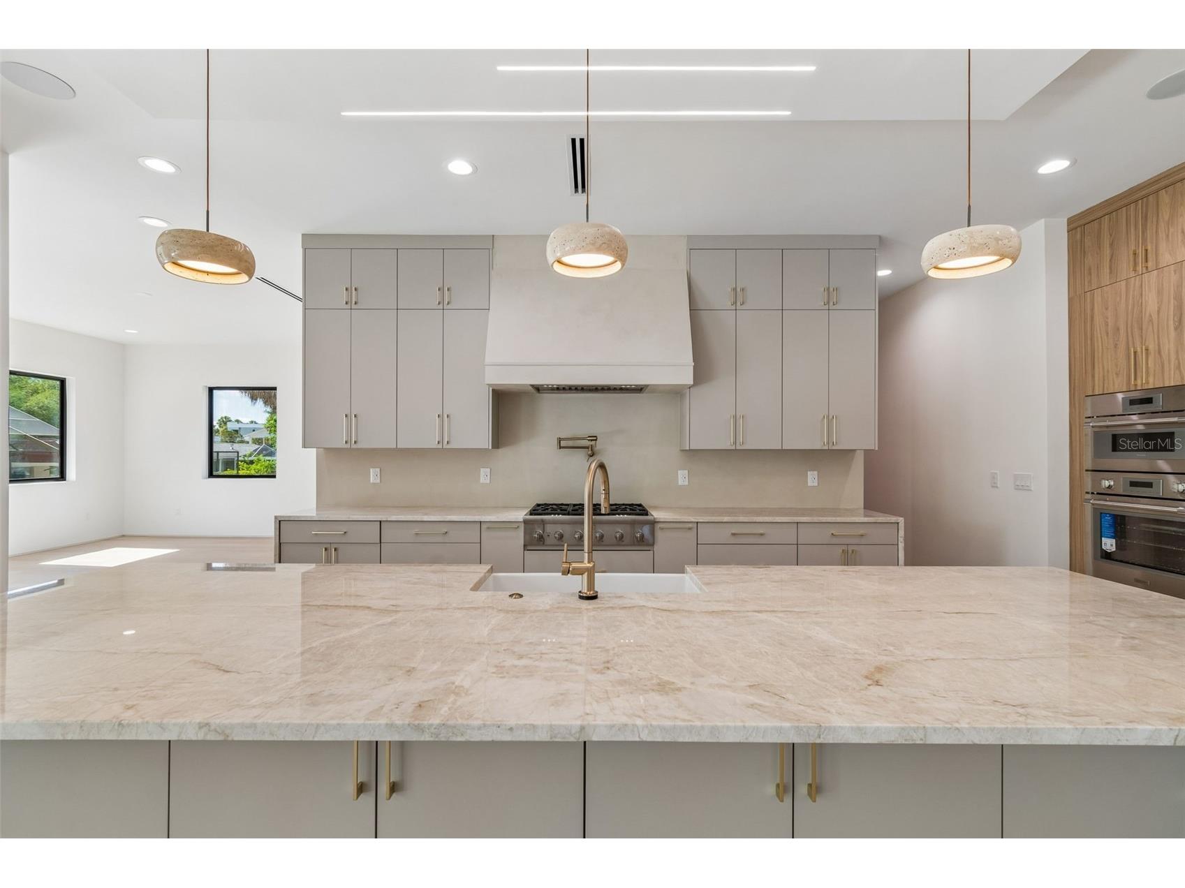 206 S Treasure Drive Tampa FL 33609 TB8506277 image20