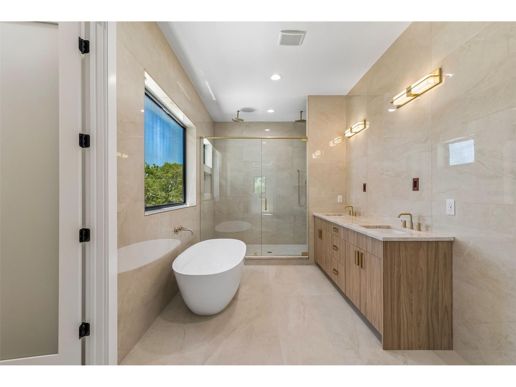 206 S Treasure Drive Tampa FL 33609 TB8506277 image41