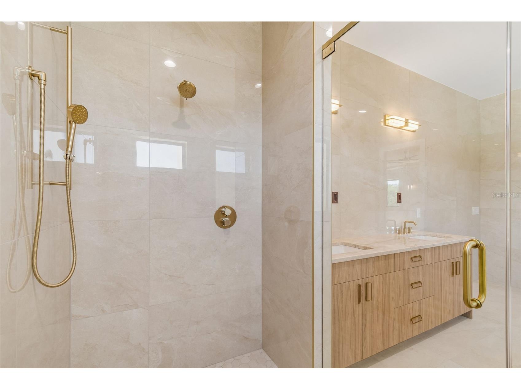 206 S Treasure Drive Tampa FL 33609 TB8506277 image44