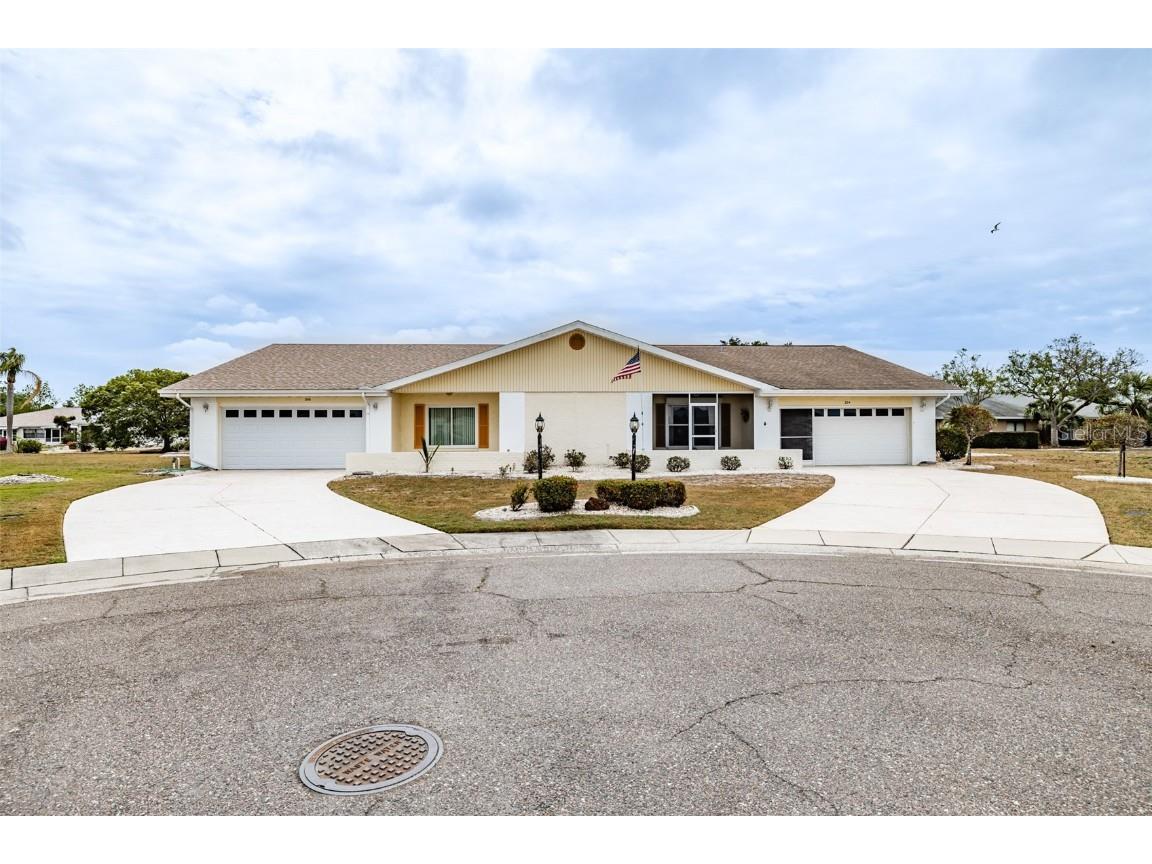 206 Sola Lane Sun City Center FL 33573 T3439621 image1