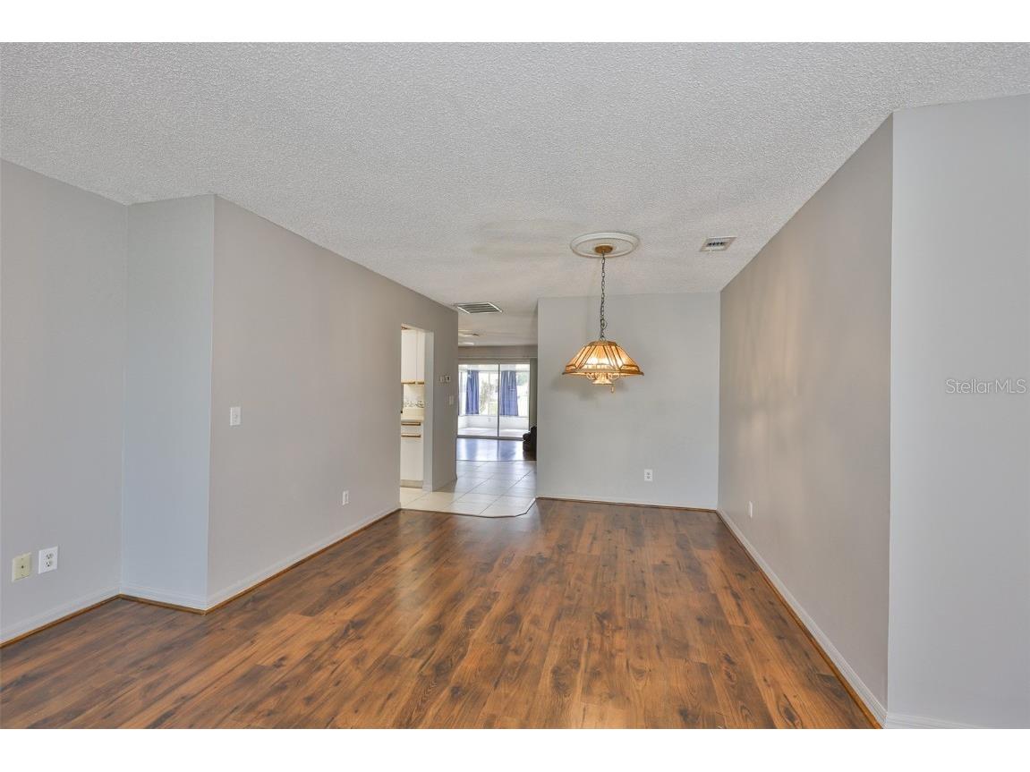 206 Sola Lane Sun City Center FL 33573 TB8434317 image10