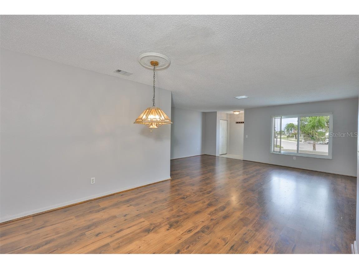 206 Sola Lane Sun City Center FL 33573 TB8434317 image12