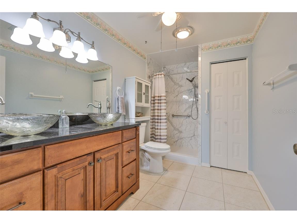 206 Sola Lane Sun City Center FL 33573 TB8434317 image37