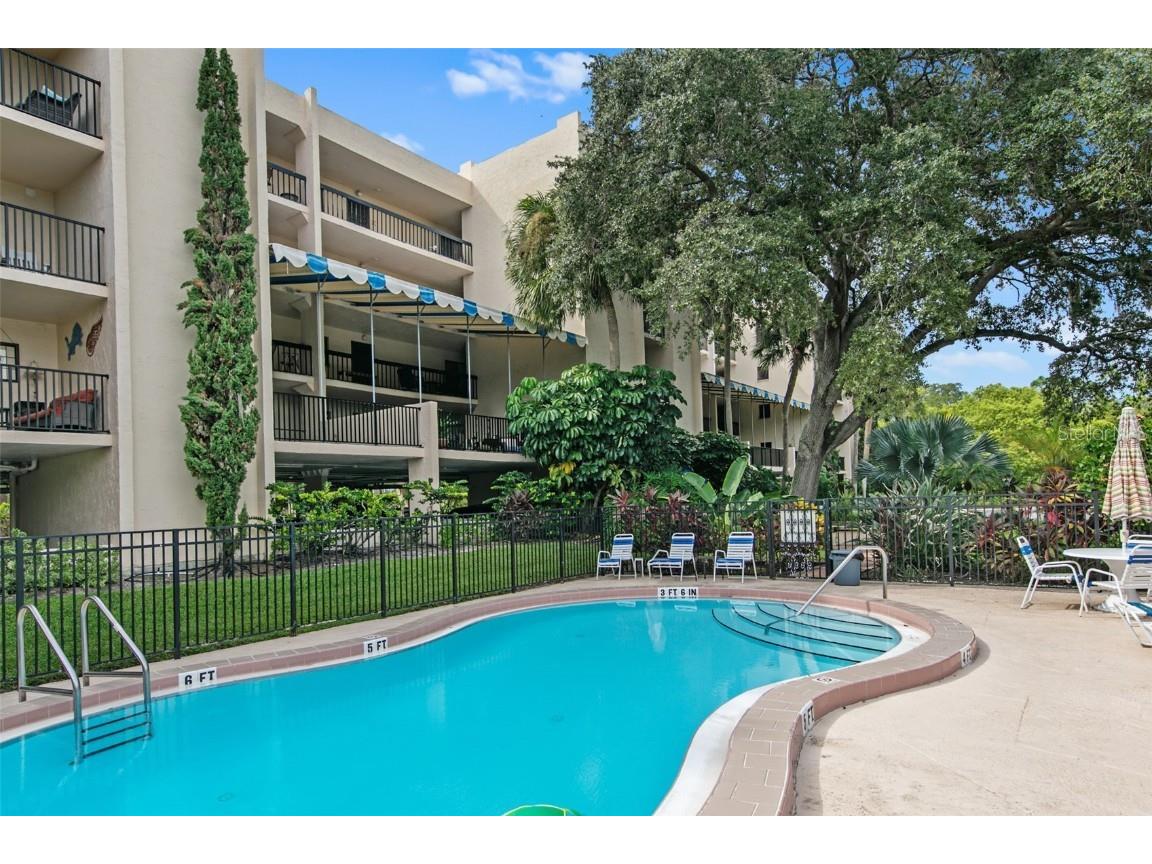 206 Tarpon Point, Tarpon Springs, FL, 34689 | MLS: A4583218 | Edina Realty