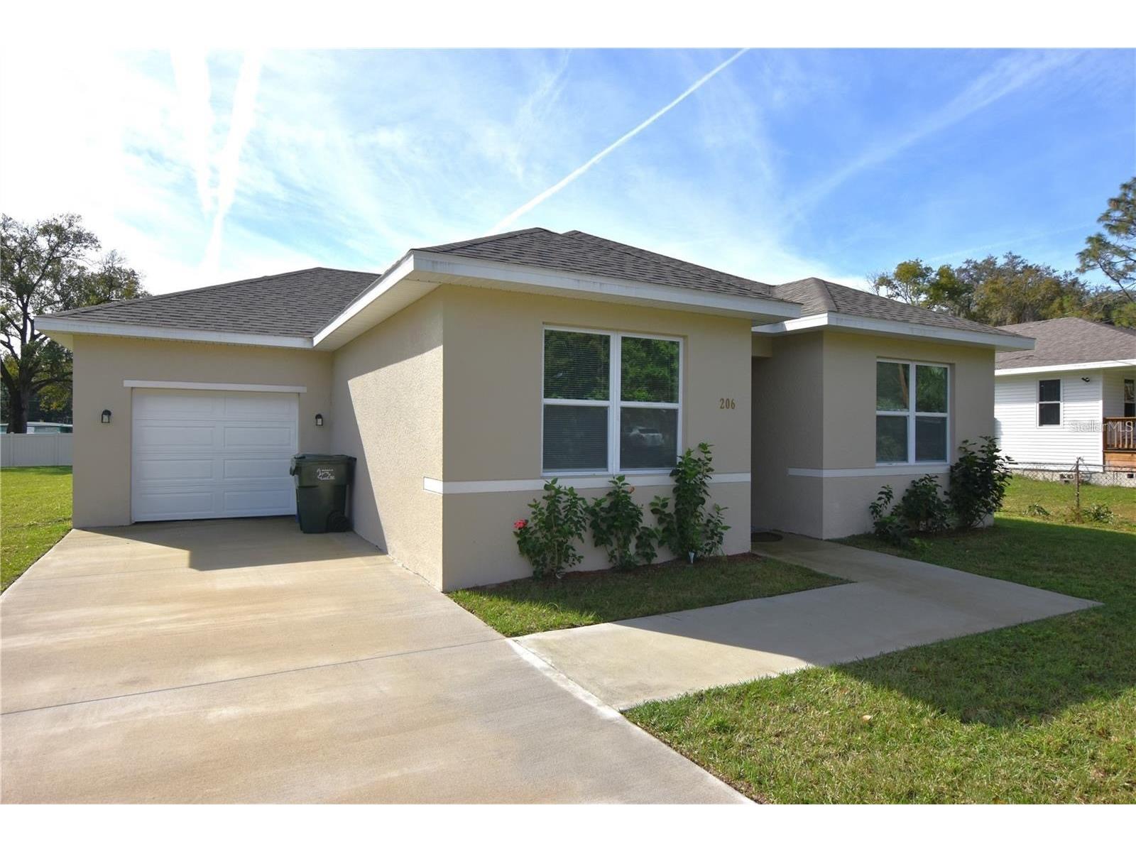 206 W Crescent Drive Lakeland FL 33805 L4961045 image1