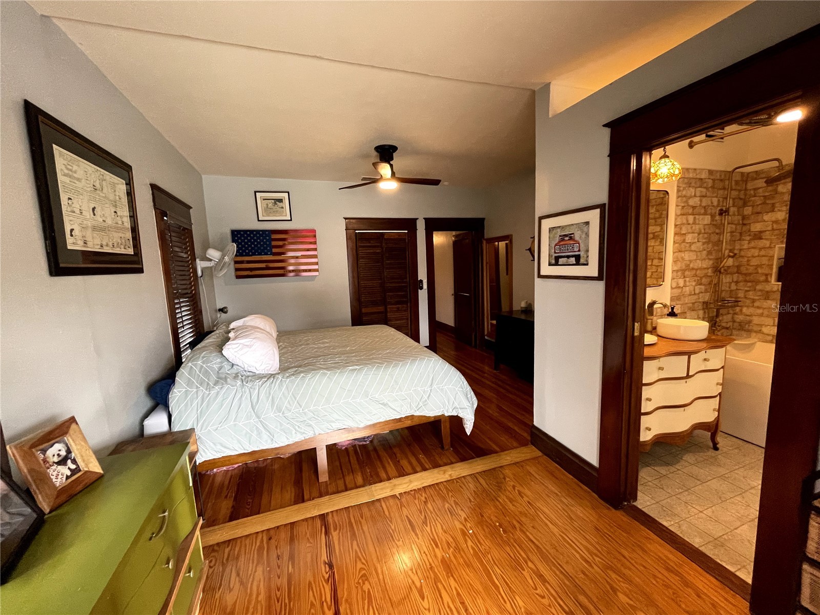 206 W Haya Street Tampa FL 33603 A4685458 image12