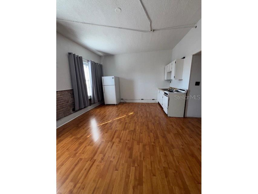 206 W Main Apt 203 Street Leesburg FL 34748 G5104740 image4