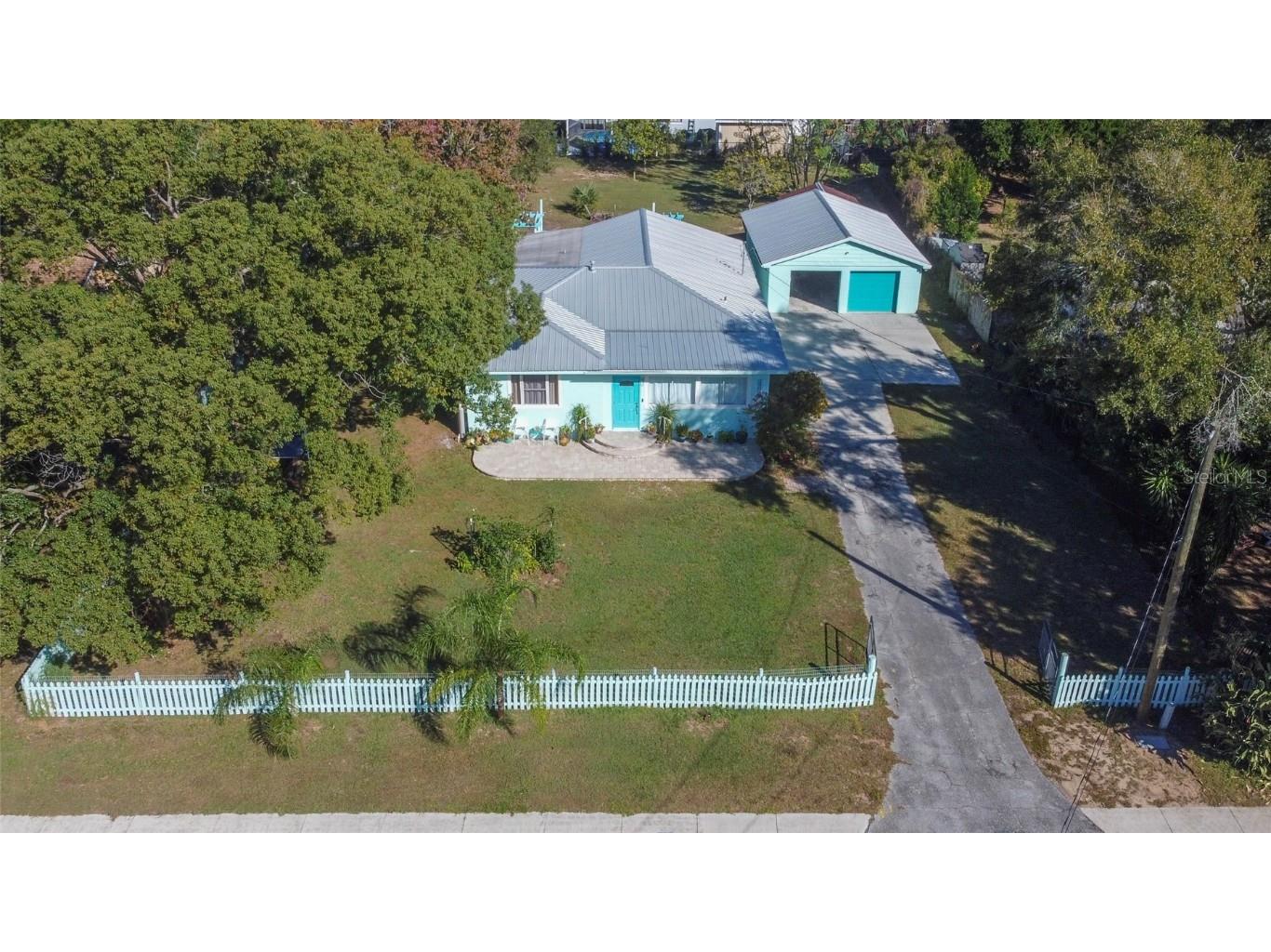 206 W Silverton Street Minneola FL 34715 TB8445559 image2