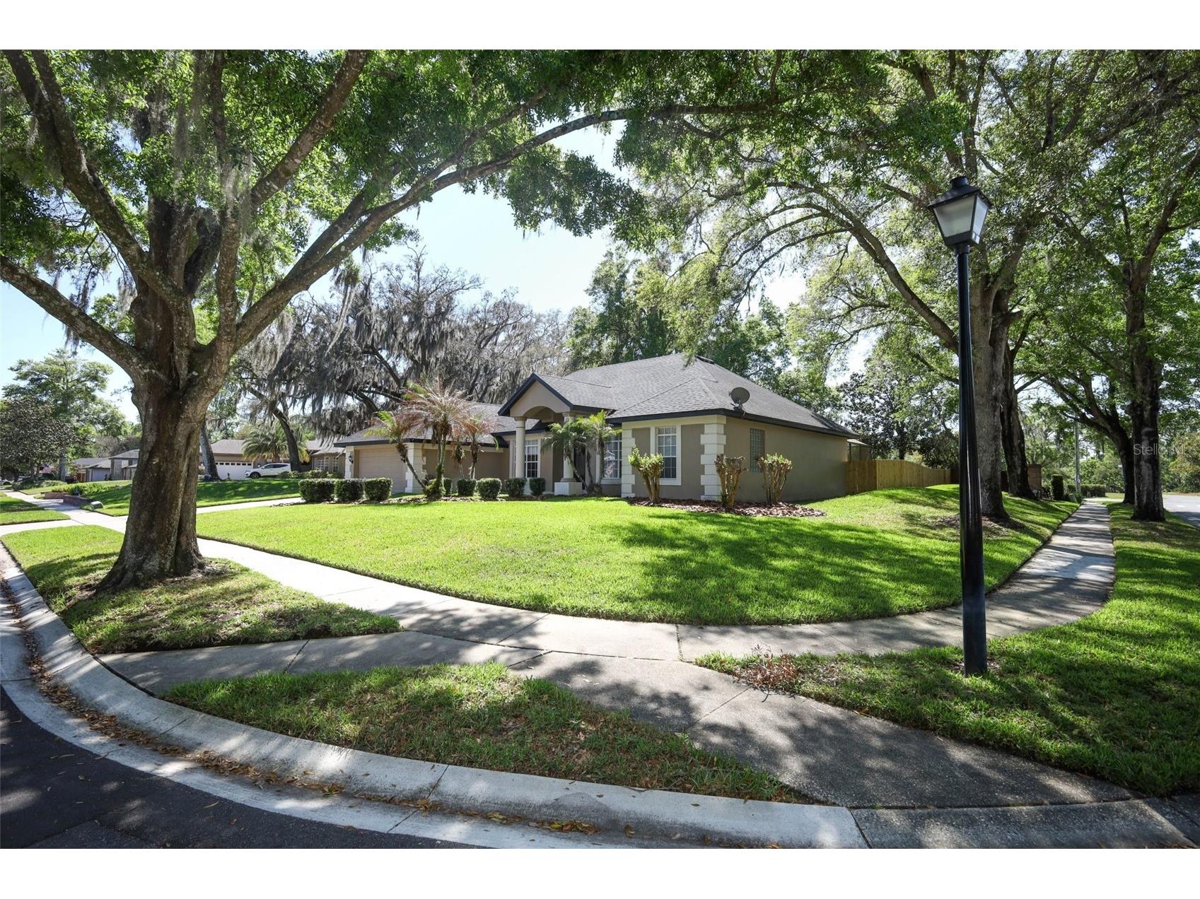 206 Winding Oaks Lane Oviedo FL 32765 O6393681 image2