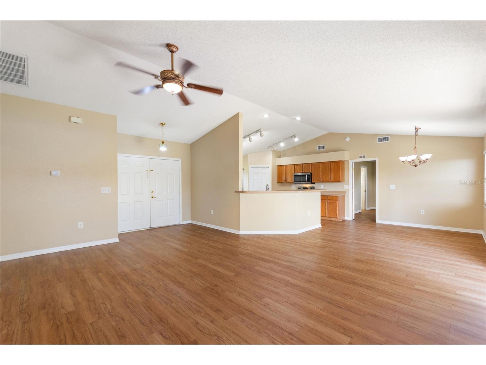 206 Windridge Street Davenport FL 33837 O6409583 image3