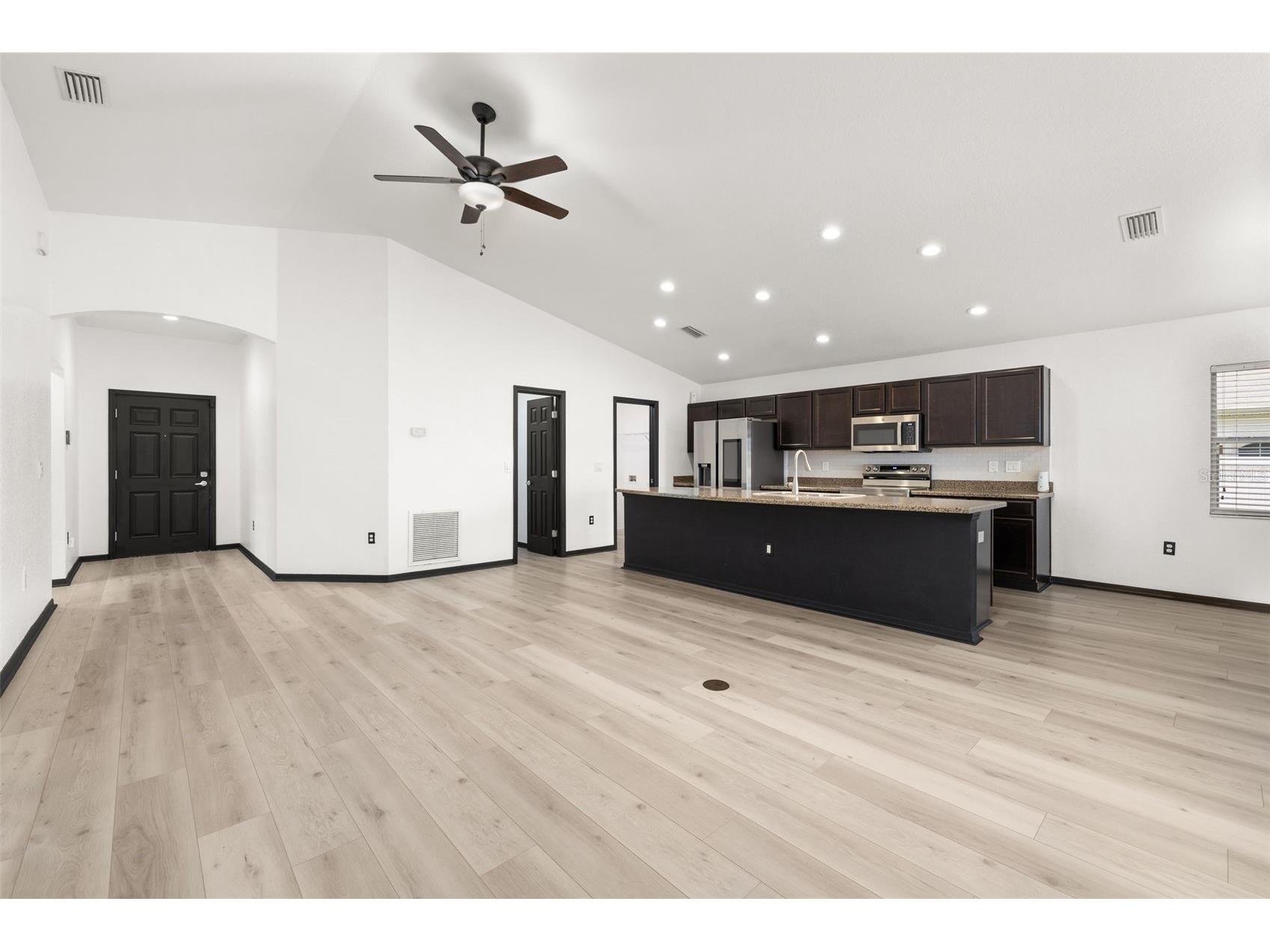 2060 Ashboro Place Bartow FL 33830 TB8494656 image14