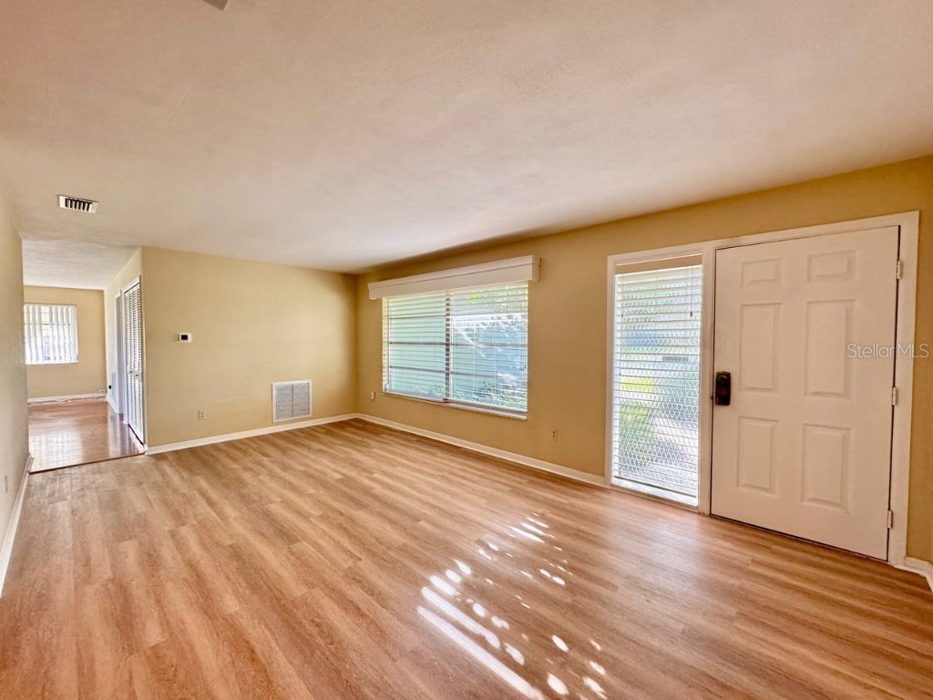 2060 Attache Court Clearwater FL 33764 TB8454117 image4