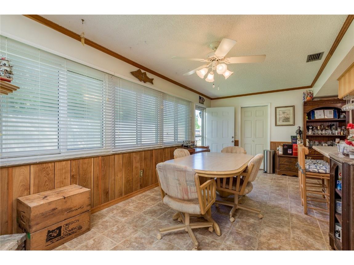 2060 Butternut Circle W Clearwater FL 33763 TB8434519 image13