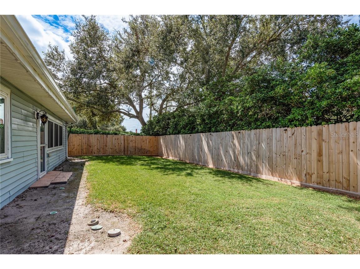 2060 Butternut Circle W Clearwater FL 33763 TB8434519 image28