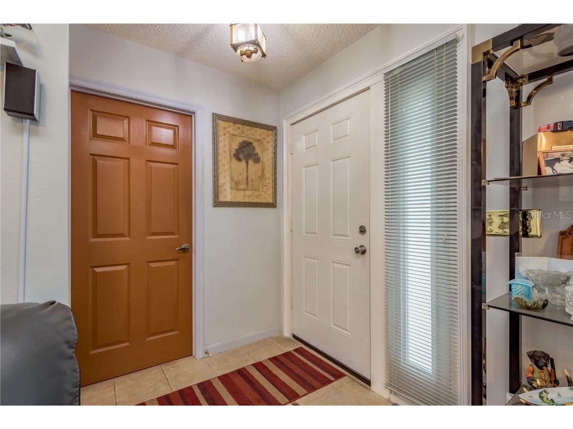 2060 Butternut Circle W Clearwater FL 33763 TB8434519 image5