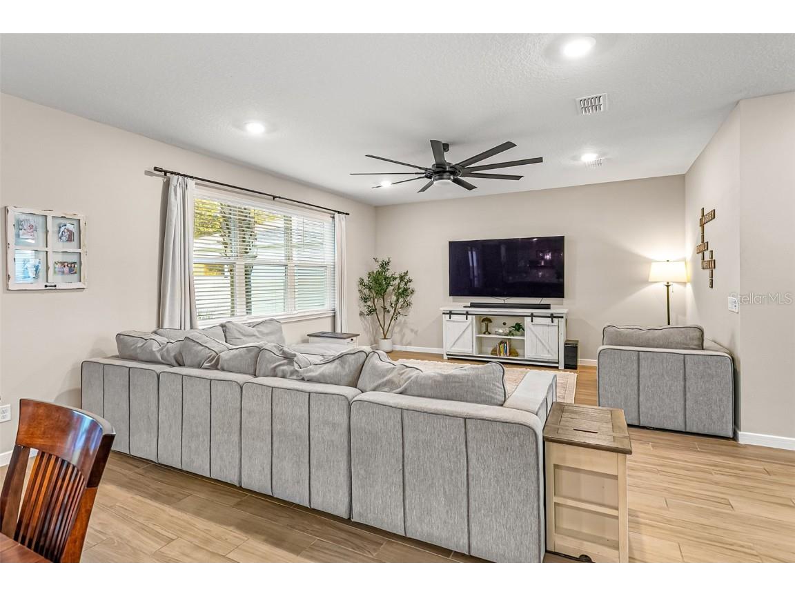 2060 Canopy Terrace Boulevard Deland FL 32724 V4946411 image29