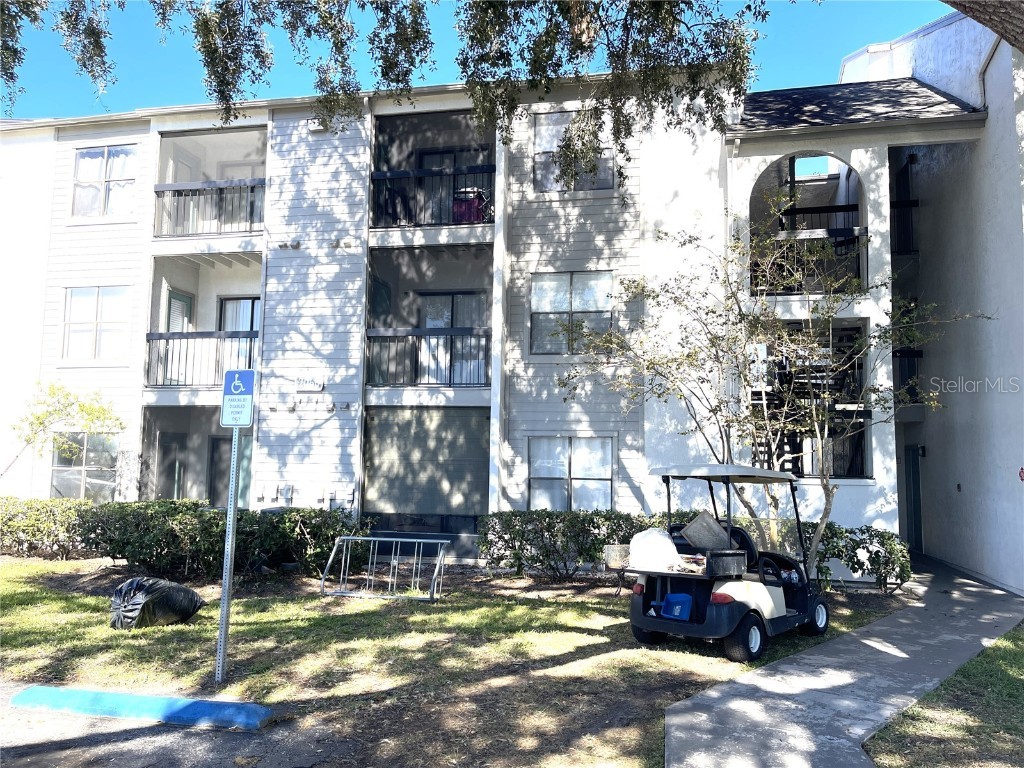 2060 Cascades Boulevard #205 Kissimmee FL 34741 O6266789 image1