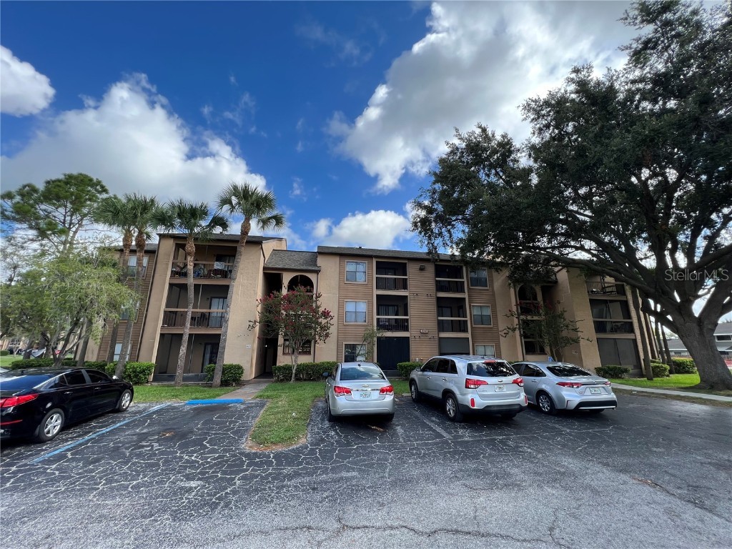 2060 Cascades Boulevard #308 Kissimmee FL 34741 S5089891 image1