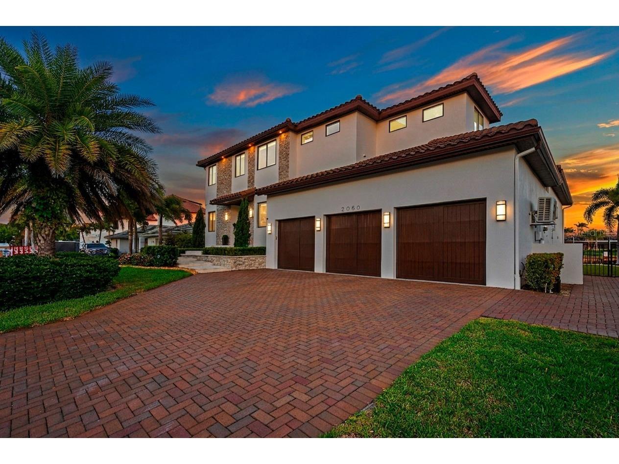 2060 Illinois Avenue NE Saint Petersburg FL 33703 - TAMPA BAY R4910850 image6