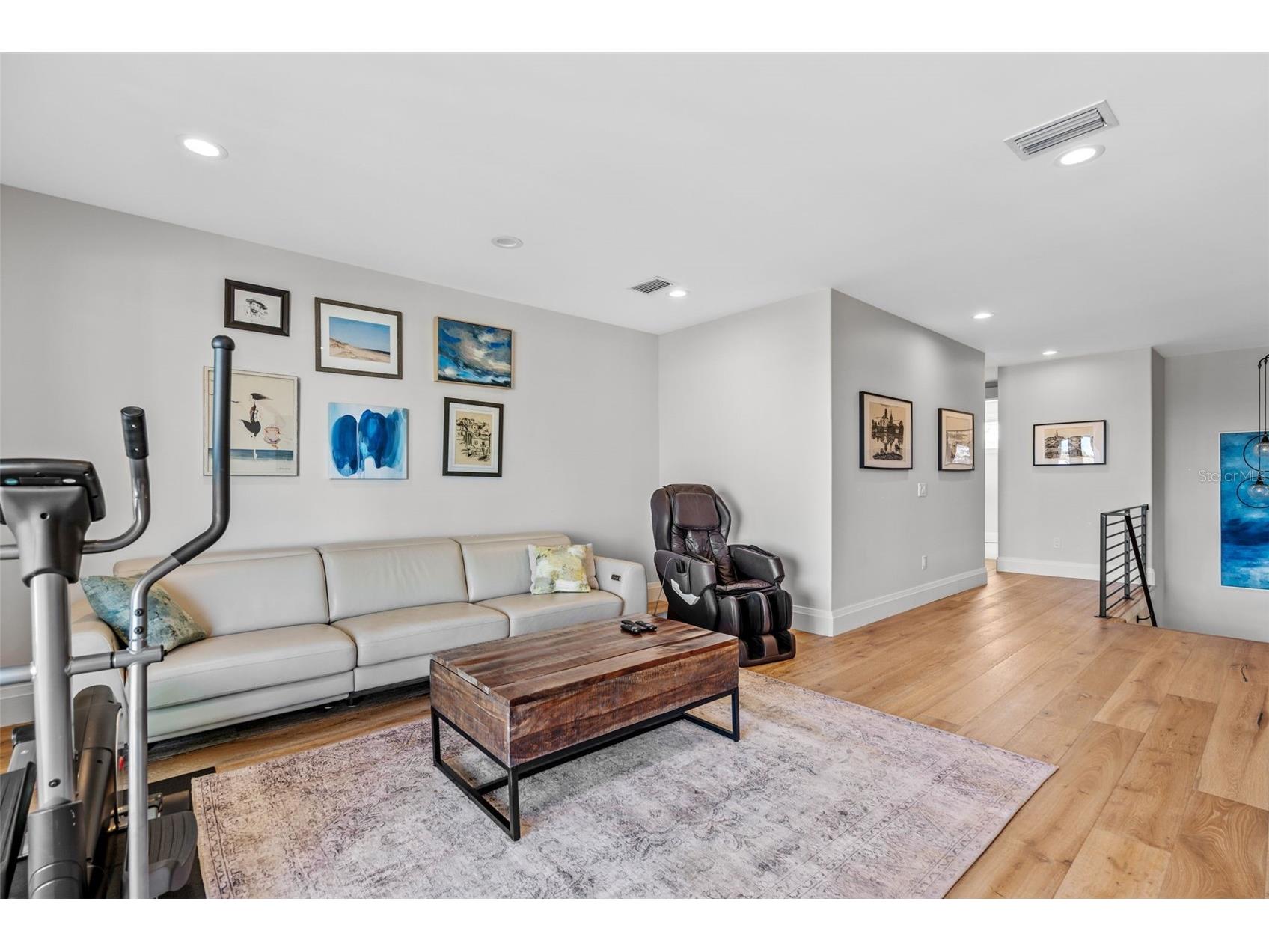 2060 Illinois Avenue NE Saint Petersburg FL 33703 - TAMPA BAY R4910850 image67